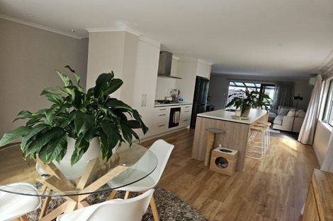 Photo of property in 13 Kakariki Lane, Rototuna North, Hamilton, 3210