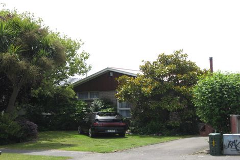 Photo of property in 21 Arran Crescent, Woolston, Christchurch, 8062