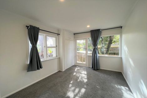 Photo of property in 1/405 East Coast Road, Mairangi Bay, Auckland, 0630
