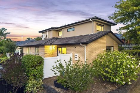 Photo of property in 15 Lake Panorama Drive, Henderson, Auckland, 0612