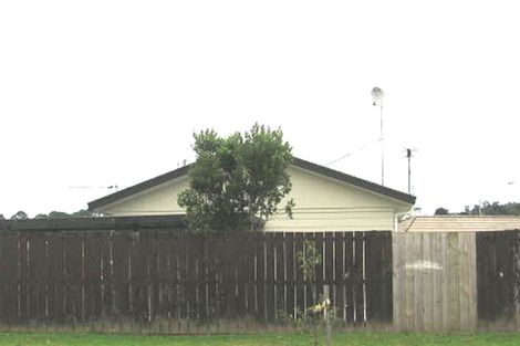Photo of property in 72 Luanda Drive, Ranui, Auckland, 0612