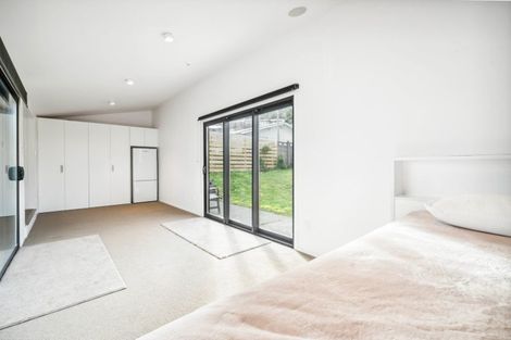 Photo of property in 17 Rotherham Terrace, Miramar, Wellington, 6022