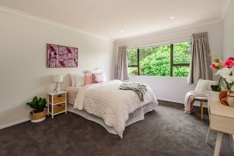 Photo of property in 50 Dale Road, Raumati South, Paraparaumu, 5032