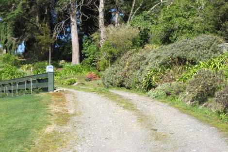 Photo of property in 7 Feltham Street, Hunterville, 4730