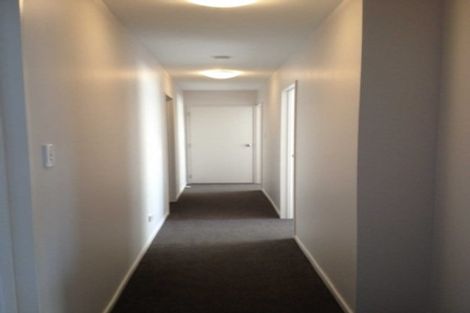 Photo of property in 106 Popokatea Drive, Takanini, 2112