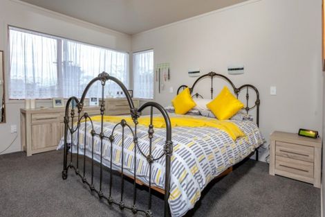 Photo of property in 42 Captain Cook Road, Cooks Beach, Whitianga, 3591