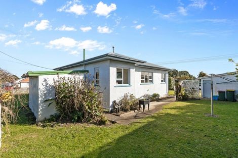 Photo of property in 48 Richmond Street, Waitara, 4320