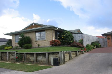 Photo of property in 29 Vanderbilt Parade, Albany, Auckland, 0632