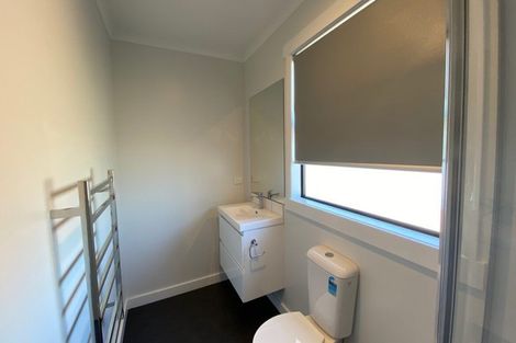 Photo of property in 2/30 May Street, Hamilton East, Hamilton, 3216