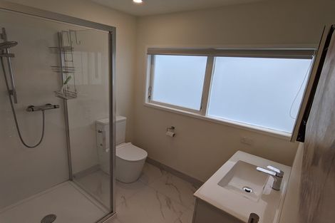 Photo of property in 1/68 Stredwick Drive, Torbay, Auckland, 0630