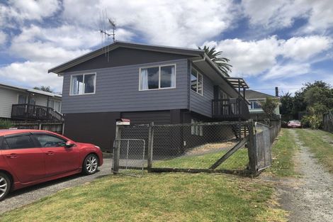 Photo of property in 16 Wilkinson Avenue, Te Kamo, Whangarei, 0112