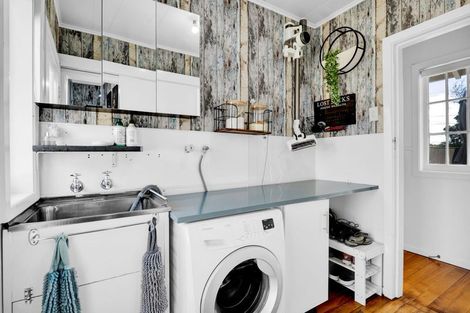 Photo of property in 21 Dives Avenue, Hawera, 4610