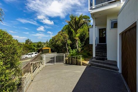 Photo of property in 193 Sandspit Road, Shelly Park, Auckland, 2014