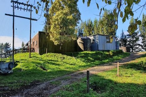 Photo of property in 1875 Kanakanaia Road, Whatatutu, Te Karaka, 4091