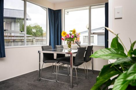Photo of property in 79 Apollo Parade, Milson, Palmerston North, 4414