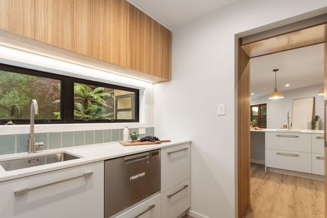 Photo of property in 16 Brookford Place, Westmorland, Christchurch, 8025