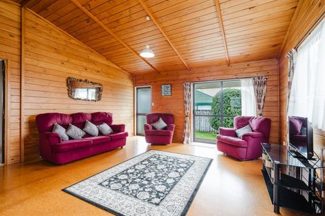 Photo of property in 12a Flemington Place, Nawton, Hamilton, 3200