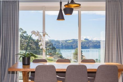 Photo of property in 31 Brick Bay Drive, Sandspit, Warkworth, 0982