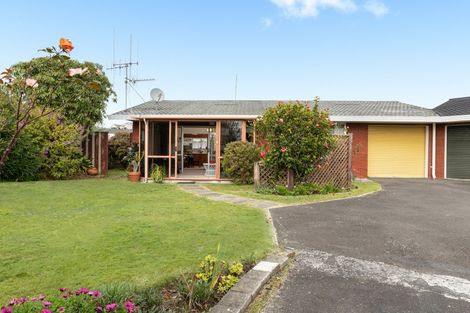 Photo of property in 17b Chevron Drive, Bellevue, Tauranga, 3110