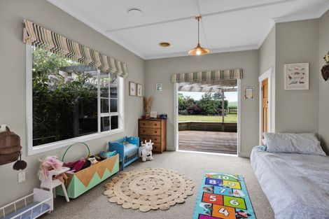 Photo of property in 1048 Normanby Road, Manaia, Hawera, 4678