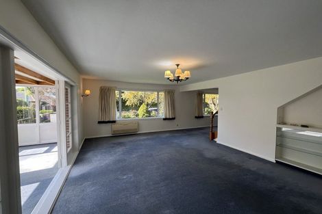 Photo of property in 11 Sevenoaks Drive, Bryndwr, Christchurch, 8053