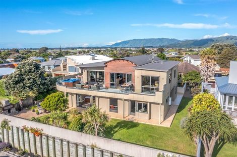 Photo of property in 3 The Palms, Raumati Beach, Paraparaumu, 5032