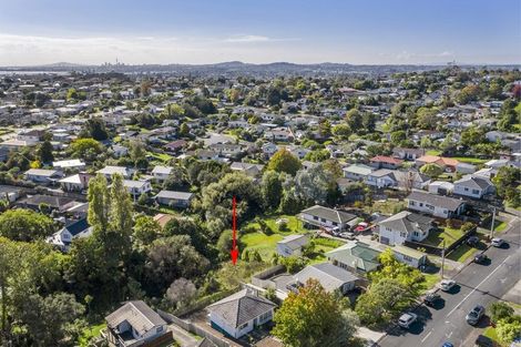 Photo of property in 54a Awaroa Road, Sunnyvale, Auckland, 0612