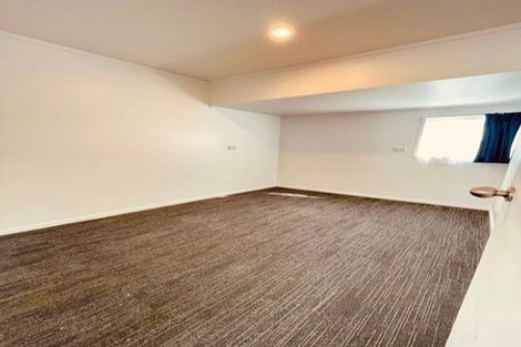 Photo of property in 24 Eastdale Road, Avondale, Auckland, 1026