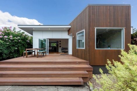 Photo of property in 20 Waikare Road, Raumati Beach, Paraparaumu, 5032