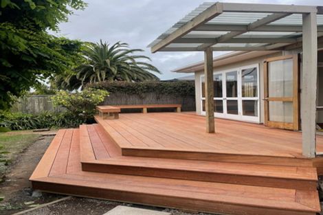 Photo of property in 18 Augusta Street, Redcliffs, Christchurch, 8081