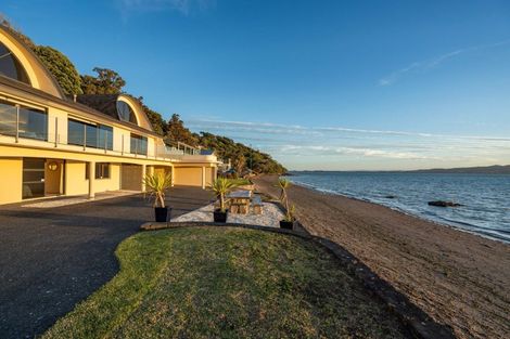 Photo of property in 42 Manganese Point Road, Tamaterau, Whangarei, 0174