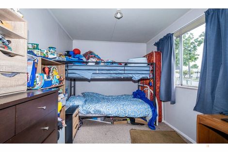 Photo of property in 35 Leonard Street, Waimate, 7924