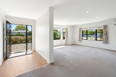 Photo of property in 12 Howard Street, Carterton, 5713