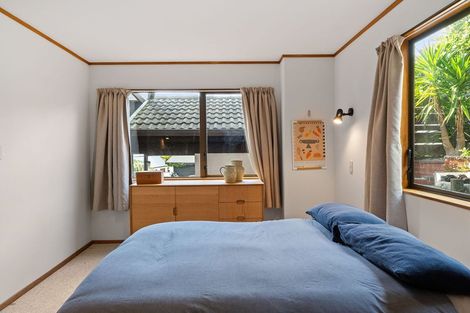 Photo of property in 8a Malda Grove, Khandallah, Wellington, 6035