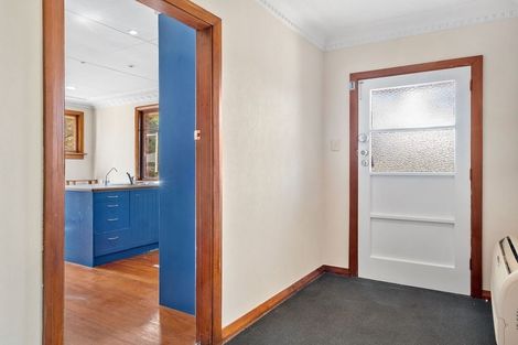 Photo of property in 1 Centennial Avenue, Helensburgh, Dunedin, 9010
