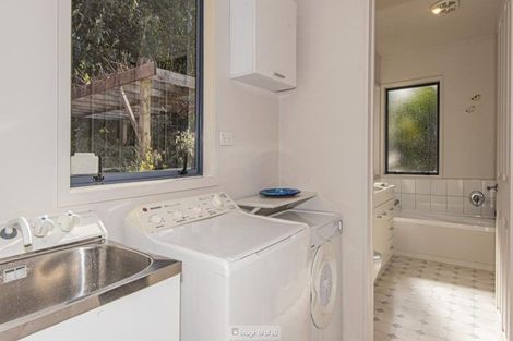 Photo of property in 26 Beach Road, Onerahi, Whangarei, 0110