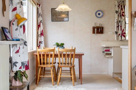 Photo of property in 116 Alexander Road, Raumati Beach, Paraparaumu, 5032