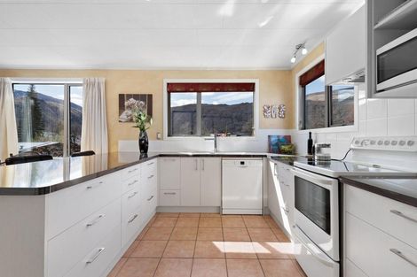 Photo of property in 7b Bracken Street, Arrowtown, 9302