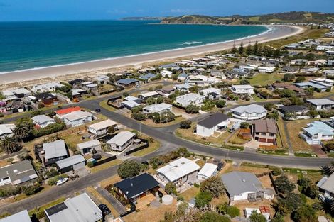 Photo of property in 2 St Anne Place, Omaha, Warkworth, 0986