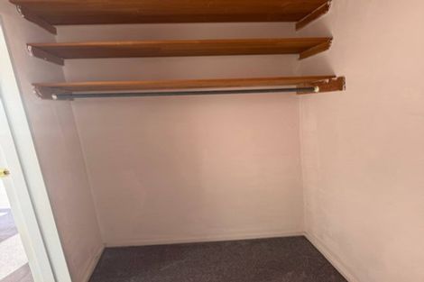 Photo of property in 2/7 Calypso Place, Rothesay Bay, Auckland, 0630