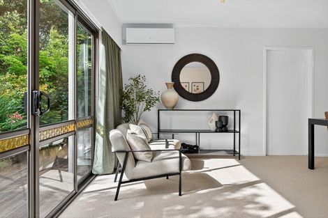 Photo of property in 1/1a Gordon Avenue, Forrest Hill, Auckland, 0620