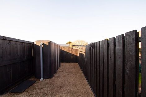 Photo of property in 16 Bettina Road, Fairfield, Hamilton, 3214