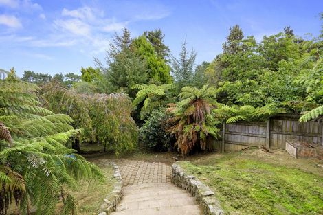 Photo of property in 6 Serenity Grove, Maoribank, Upper Hutt, 5018
