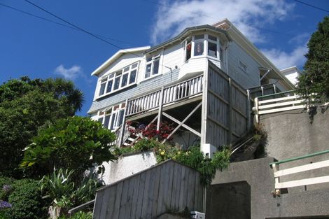 Photo of property in 6 Earls Terrace, Mount Victoria, Wellington, 6011