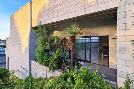 Photo of property in 30b Thackeray Street, Hamilton Lake, Hamilton, 3204