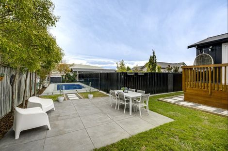 Photo of property in 51 Napier Road, Havelock North, 4130