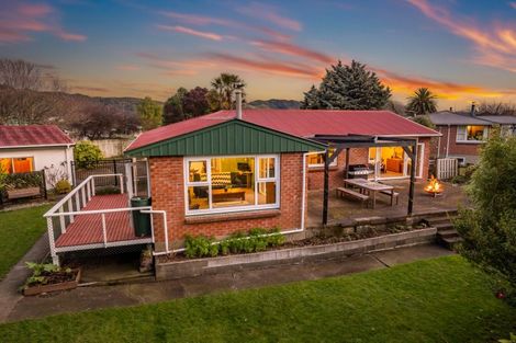 Photo of property in 17b Clouston Park Road, Clouston Park, Upper Hutt, 5018