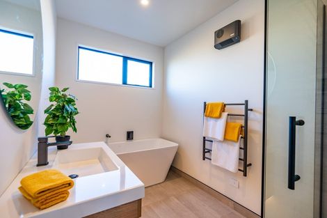 Photo of property in 1 Hamlett Drive, Woodend, 7610