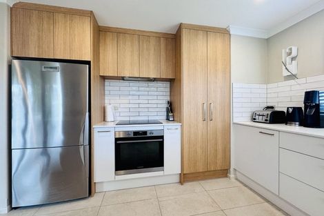 Photo of property in 2 Sandholm Close, North New Brighton, Christchurch, 8083