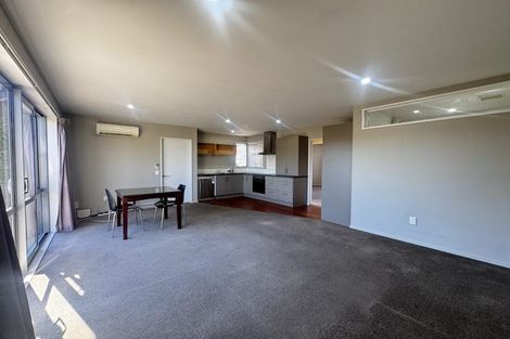 Photo of property in 2/190 Lincoln Road, Addington, Christchurch, 8024